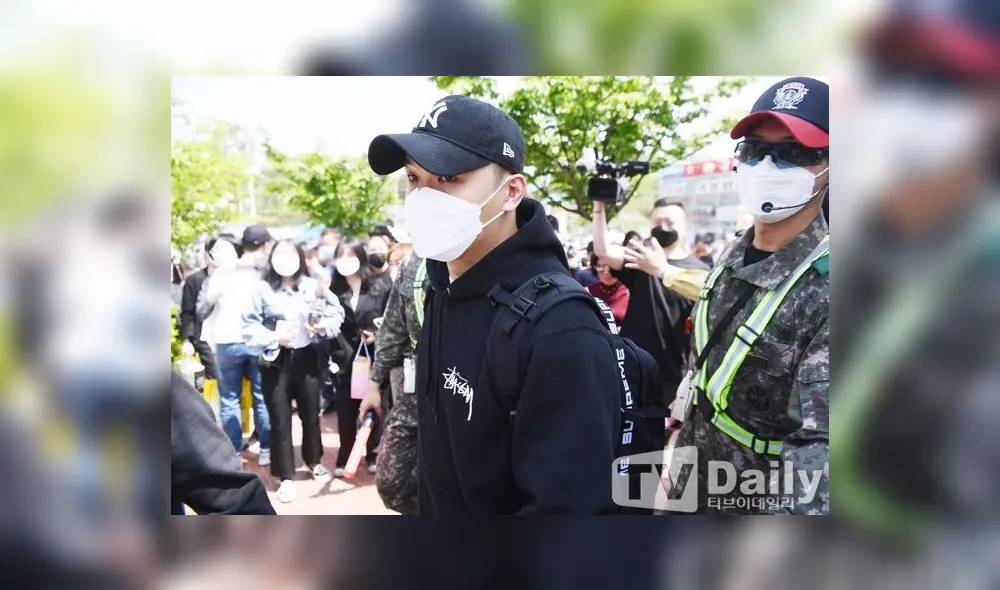 BTOB Sungjae y Hyunsik, Jinho PENTAGON, servicio militar