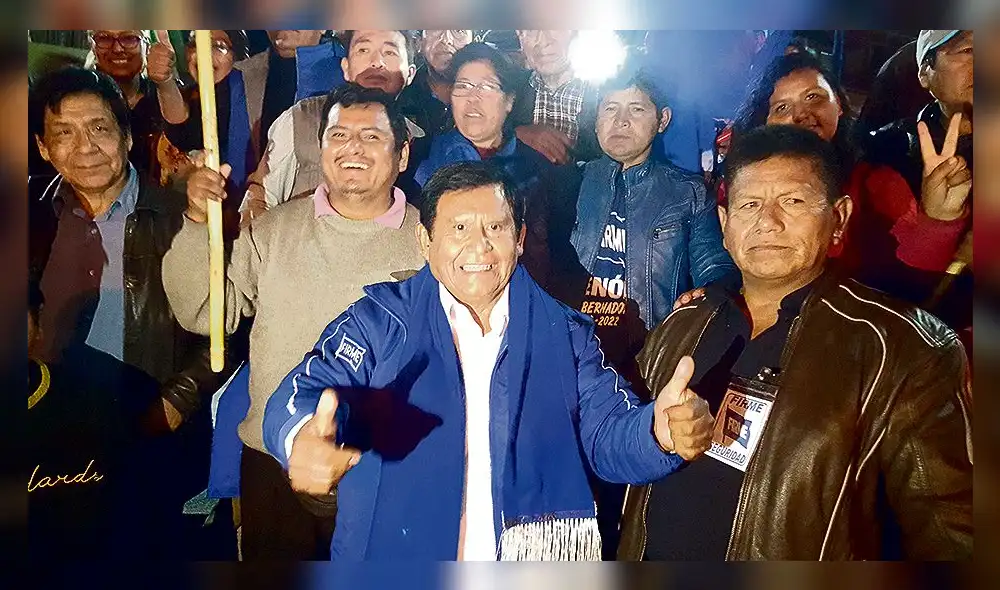 Moquegua: Hijo de Zenón Cuevas cuestiona técnicos de su padre Moquegua: Hijo de Zenón Cuevas cuestiona técnicos de su padre