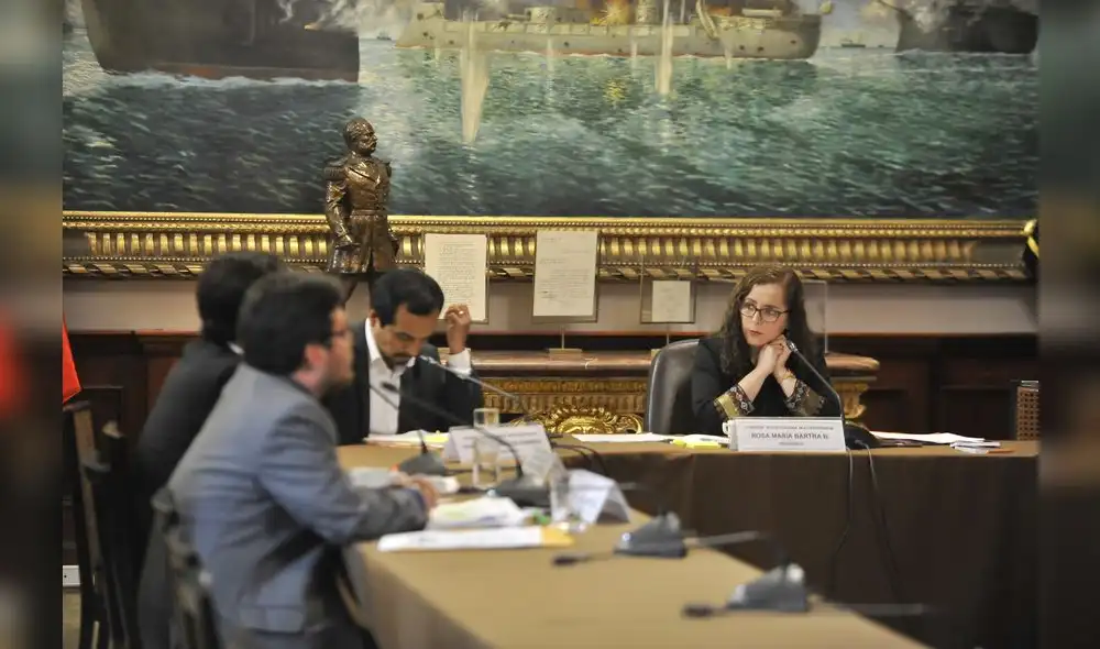 Pleno concede dos meses más para que Comisión Lava Jato presente informe