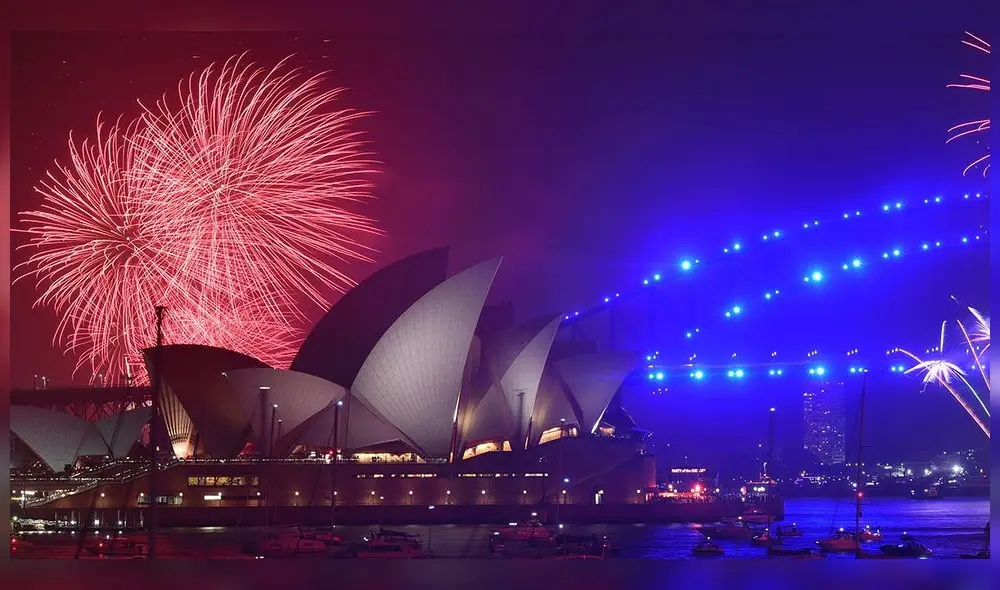 Sídney recibió al 2020 con fuegos artificiales. (Foto: AFP) Sídney recibió al 2020 con fuegos artificiales. (Foto: AFP)