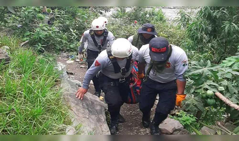 Menor sería uno de los cuatro niños desaparecidos en fatídico accidente. Menor sería uno de los cuatro niños desaparecidos en fatídico accidente.