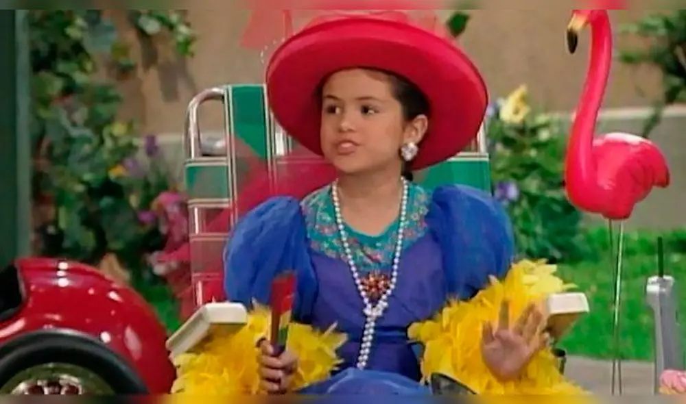 Pocos saben que la cantante y actriz se inició en la popular serie infantil del dinosaurio morado. Pocos saben que la cantante y actriz se inició en la popular serie infantil del dinosaurio morado.