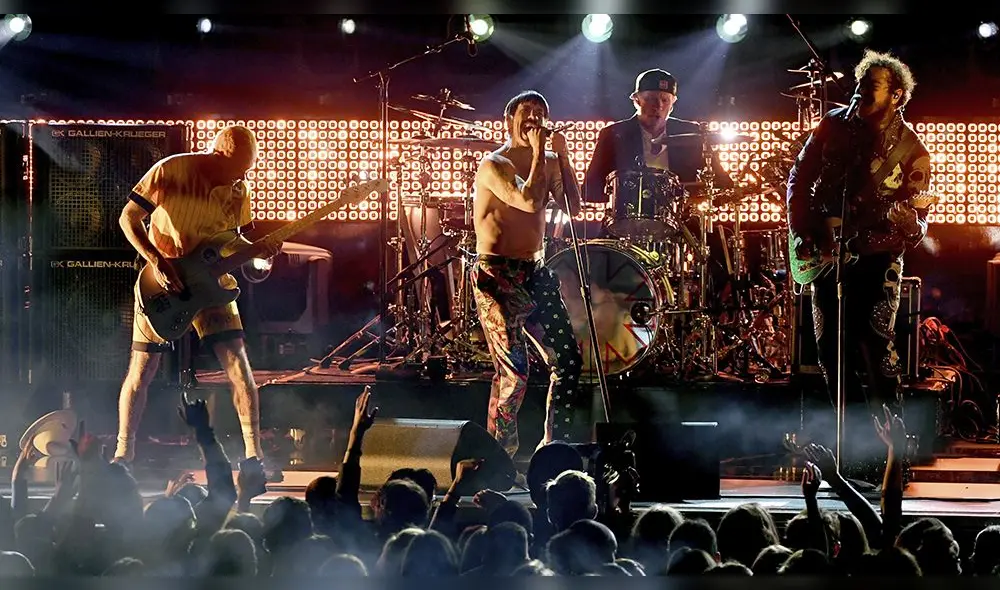 John Frusciante regresa a Red Hot Chili Peppers tras 10 años de separación