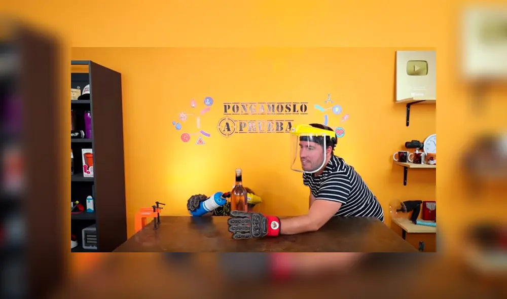 Desliza para ver los detalles del video viral publicado en YouTube. Foto: Captura.