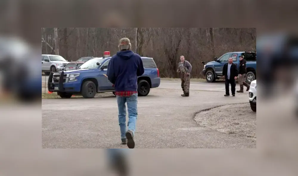 Encuentran muerto dentro de lago congelado a niño autista desaparecido en Navidad [FOTOS]