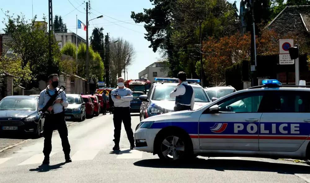 El cuerpo de la víctima fueron descubiertos hacia las 21H30 GMT del domingo 18 de julio en un departamento de Tarascon. Foto: referencial / AFP