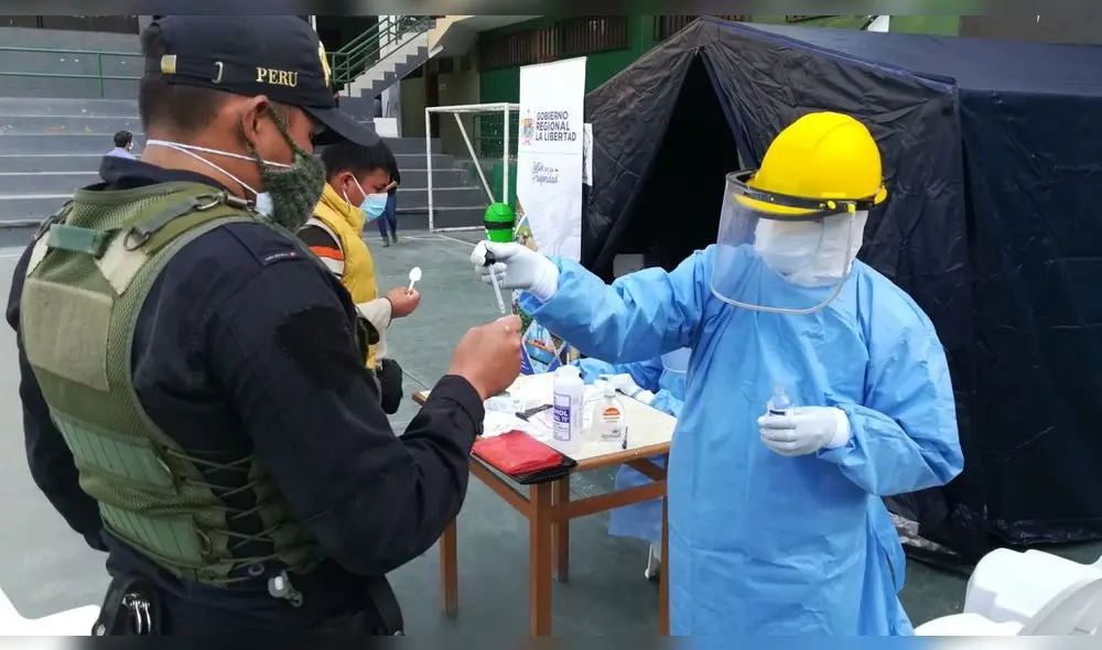 policías-medicina-Covid