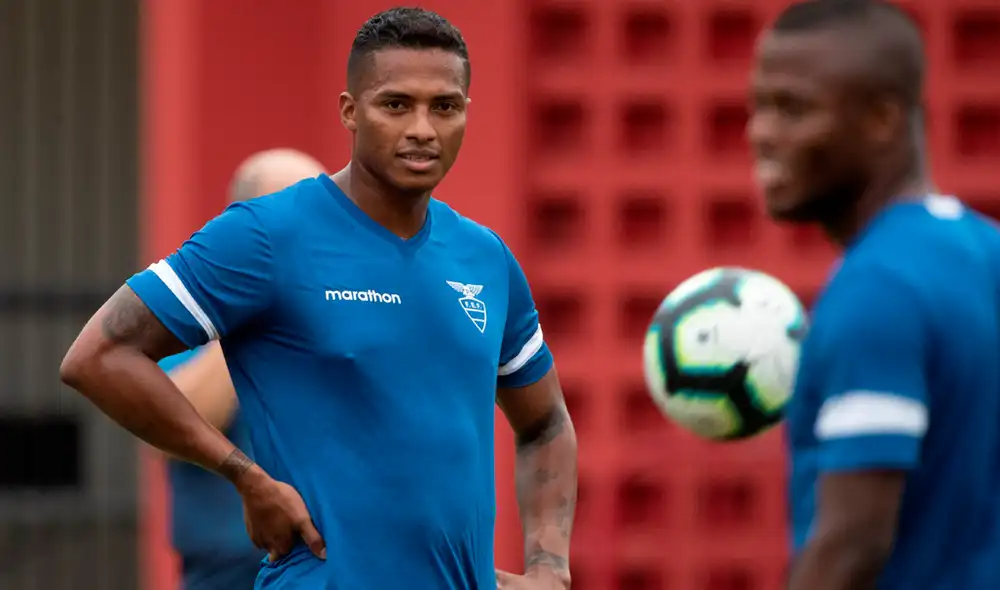 Antonio Valencia dejó Manchester United y fichó por Liga de Quito Antonio Valencia dejó Manchester United y fichó por Liga de Quito