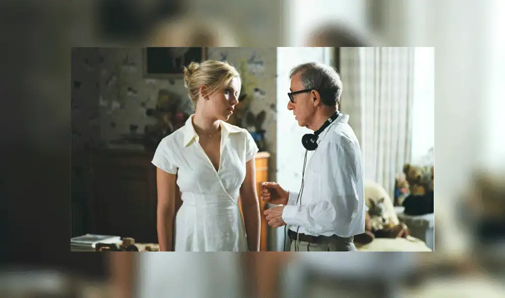 Scarlett defiende a Woody Allen y la hija del director dispara contra ella en Twitter