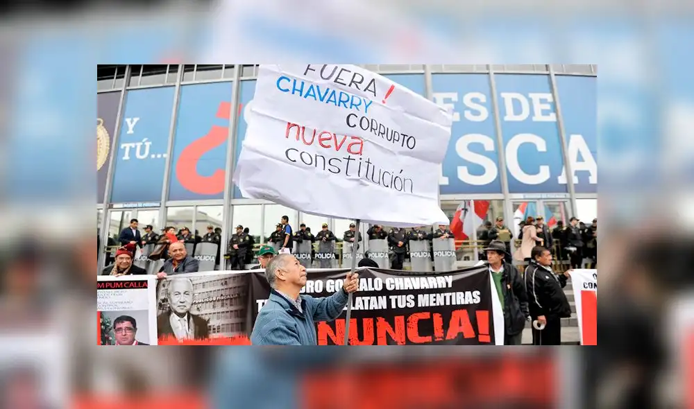 Ciudadanos marcharon por la salida de Pedro Chávarry del Ministerio Público Ciudadanos marcharon por la salida de Pedro Chávarry del Ministerio Público