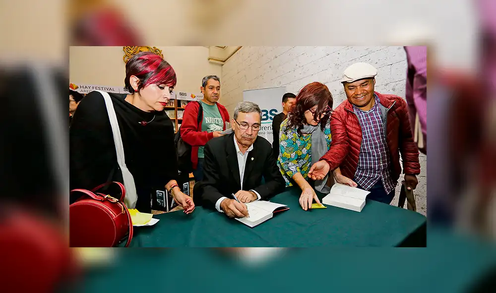 Orhan Pamuk: “Más que novelista, soy un reportero de la calle” Orhan Pamuk: “Más que novelista, soy un reportero de la calle”