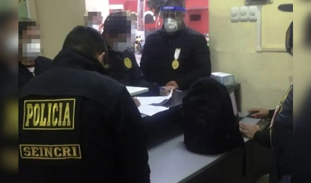 Intervienen comisaría por presunto cobro de sobornos por parte policías. Foto: Difusión/Andina. Intervienen comisaría por presunto cobro de sobornos por parte policías. Foto: Difusión/Andina.