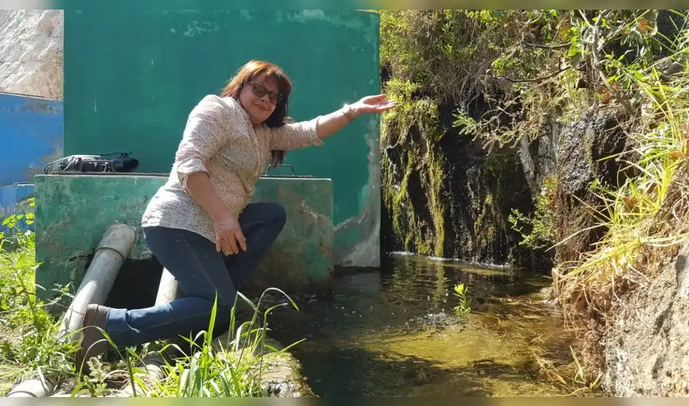 Arequipa. Agua que consumen pobladores de Pueblo Libre, anexo del distrito de Uchumayo. Arequipa. Agua que consumen pobladores de Pueblo Libre, anexo del distrito de Uchumayo.