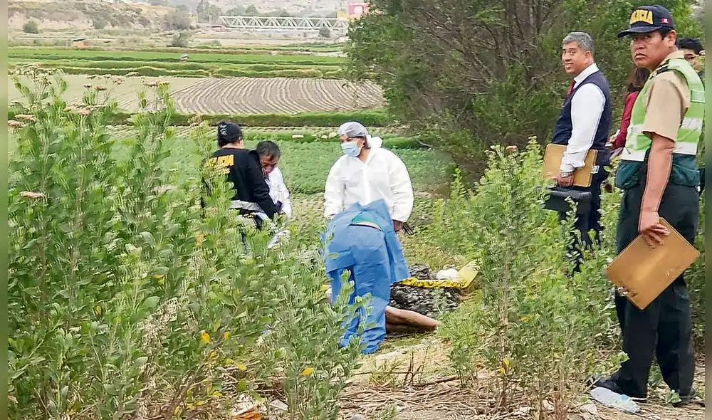 crimen. El cuerpo de la mujer fue localizado en el sector de La Jara en Uchumayo. crimen. El cuerpo de la mujer fue localizado en el sector de La Jara en Uchumayo.