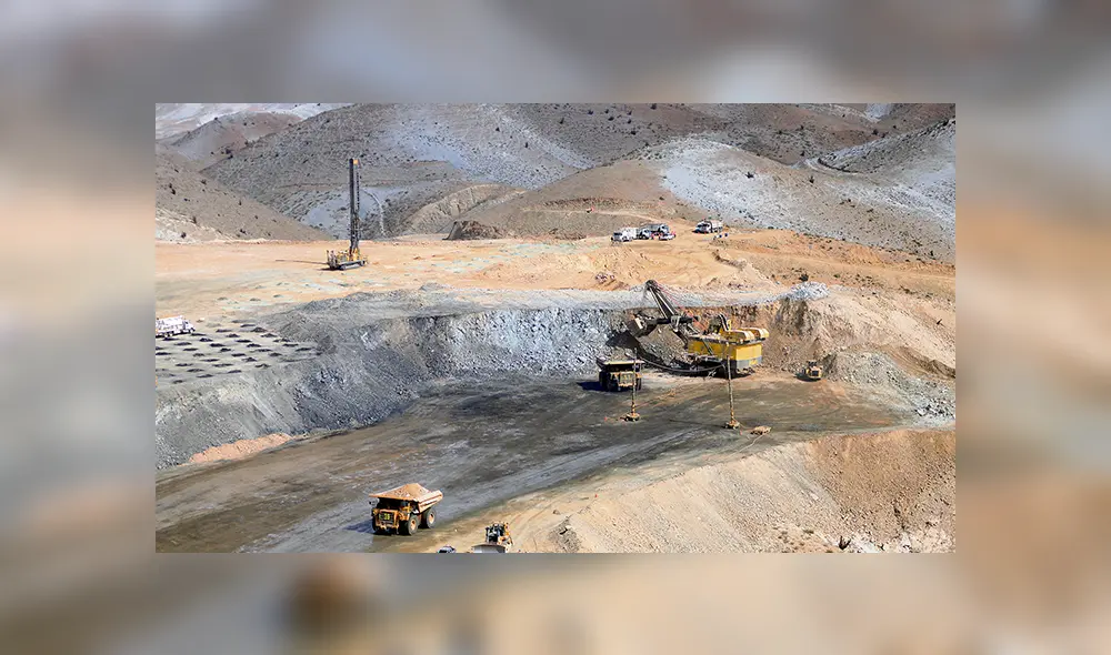 Maniobras. Cerro Verde presentó en 2014 la acción de amparo con el aporte por regulación. Maniobras. Cerro Verde presentó en 2014 la acción de amparo con el aporte por regulación.