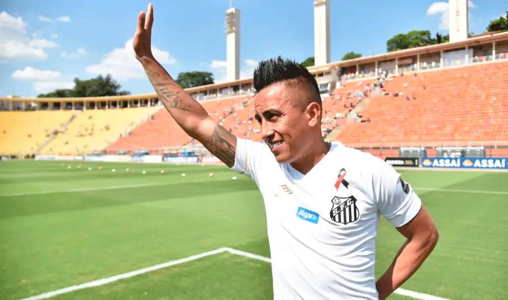 Christian Cueva es el segundo fichaje más caro en la historia del Santos de Brasil, ya que pagaron por el peruano 7 millones de dólares. | Foto: @SantosFC Christian Cueva es el segundo fichaje más caro en la historia del Santos de Brasil, ya que pagaron por el peruano 7 millones de dólares. | Foto: @SantosFC