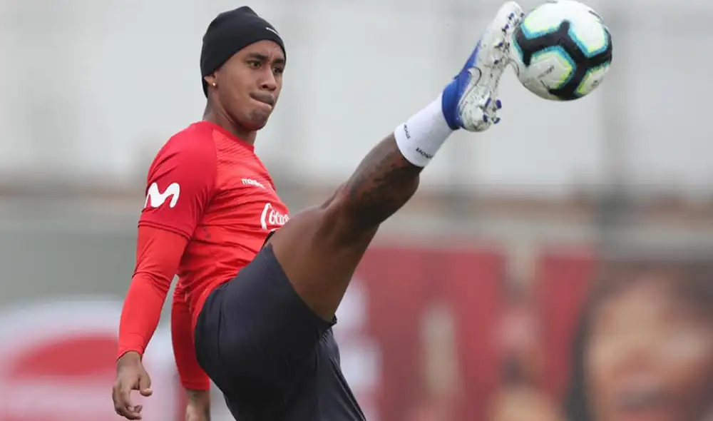 Padre de Renato Tapia se refirió a su fichaje en Celta de Vigo. | Foto: FPF Padre de Renato Tapia se refirió a su fichaje en Celta de Vigo. | Foto: FPF