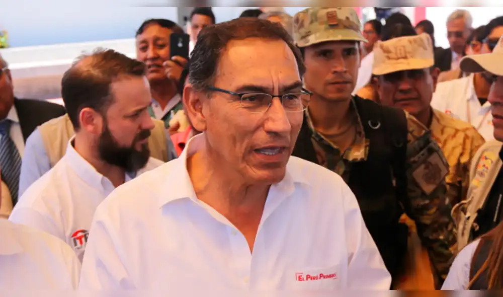 Martín Vizcarra y César Villanueva participan de Muni Ejecutivo en Moquegua Martín Vizcarra y César Villanueva participan de Muni Ejecutivo en Moquegua