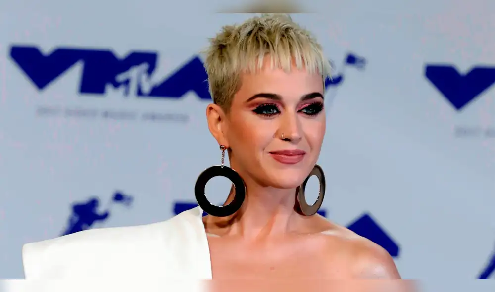 Katy Perry se pasea por Ica antes de su concierto en el Jockey Club [FOTO]