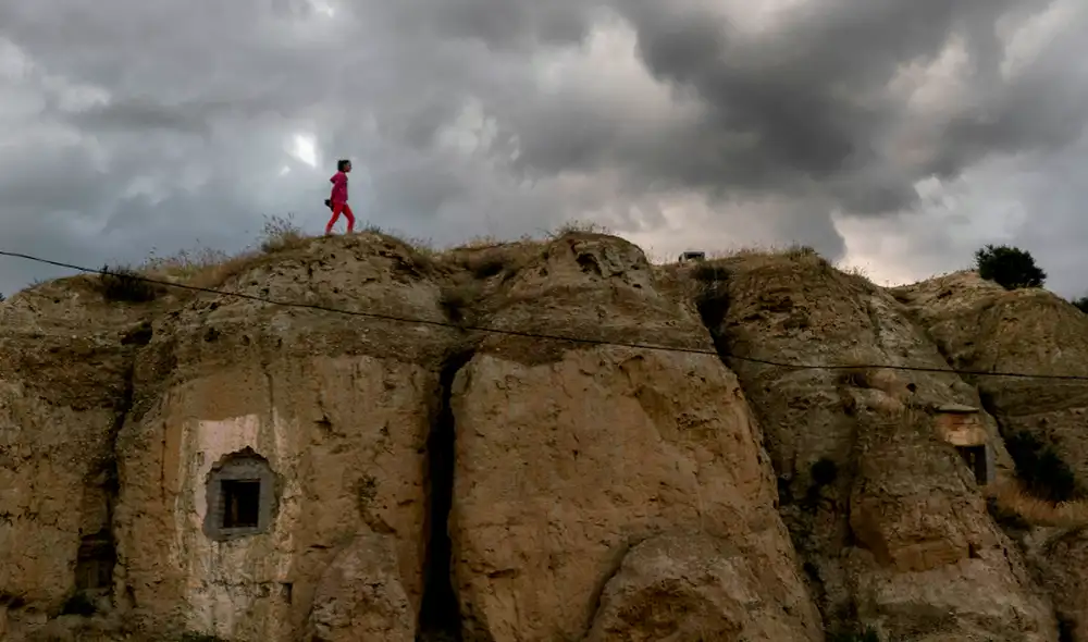 Tamara Merino, la fotógrafa que documenta la vida cotidiana de las comunidades subterráneas. Foto: Tamara Merino