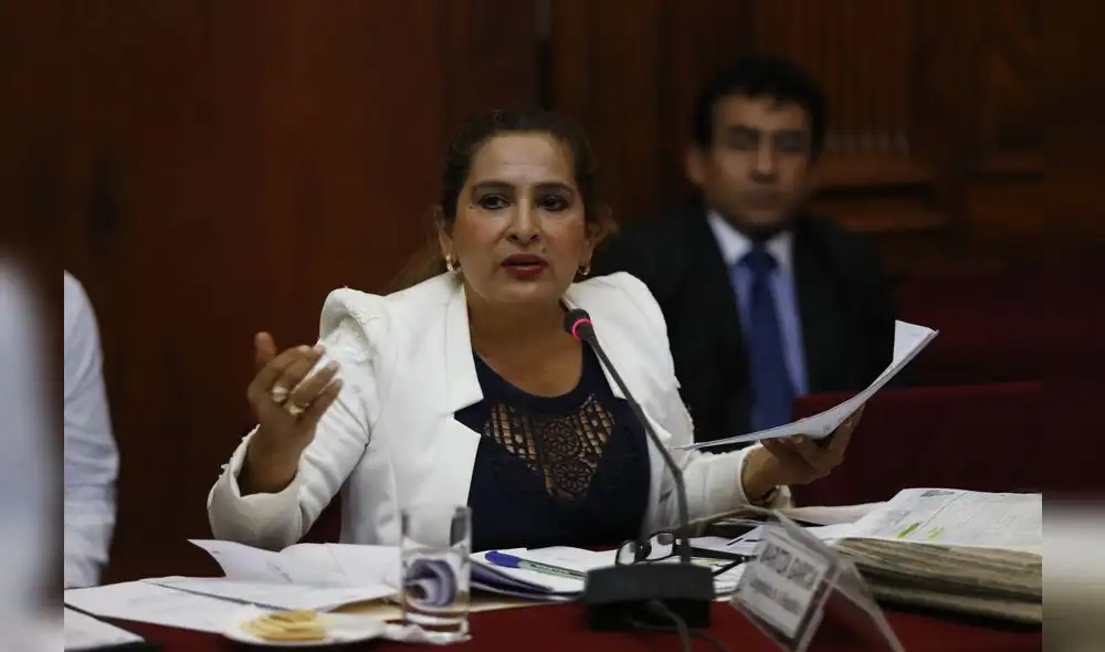 Se agrava situación de García y Melgar en la Comisión de Ética
