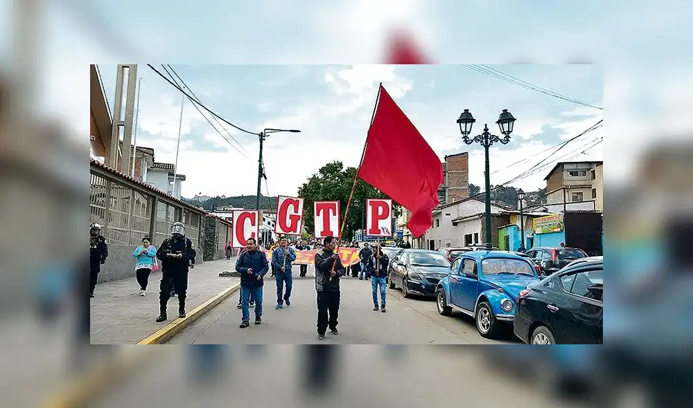 Movilización. Población no quiere alza de tarifas en Cusco. Movilización. Población no quiere alza de tarifas en Cusco.