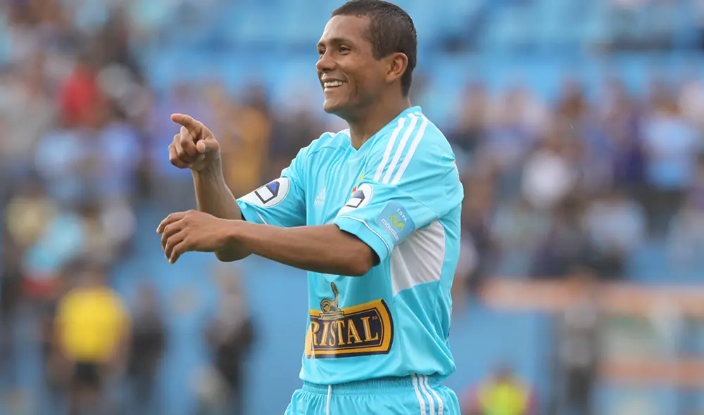William Chiroque campeonó con Sporting Cristal en el 2005. Foto: Ricardo Navarro/Líbero. William Chiroque campeonó con Sporting Cristal en el 2005. Foto: Ricardo Navarro/Líbero.