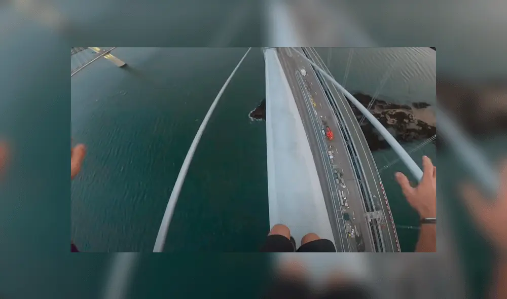 Desliza las imágenes para ver el arriesgado ascenso al puente de más de 150 metros de alto. Foto: captura YouTube.