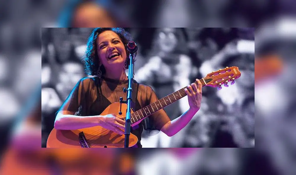 ¿Natalia Lafourcade se retira de la música para ser madre?