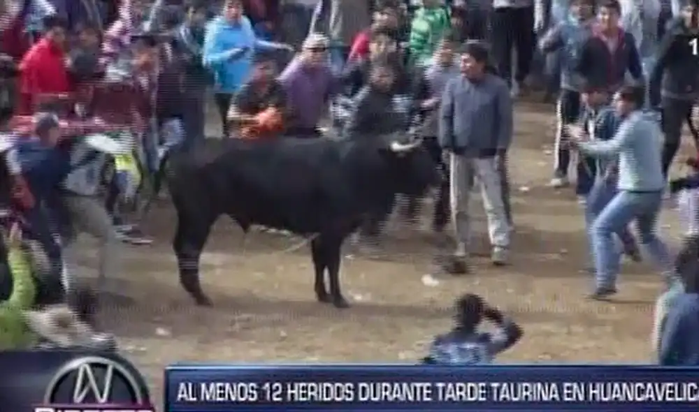 Huancavelica: Jornada taurina deja por lo menos doce heridos [VIDEO]