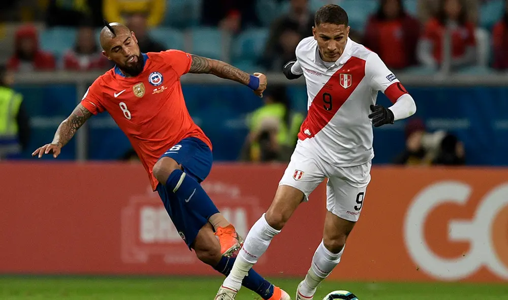 La selección de Chile confirmó que jugará un amistoso con Perú el 19 de noviembre en Lima. | Foto: AFP La selección de Chile confirmó que jugará un amistoso con Perú el 19 de noviembre en Lima. | Foto: AFP