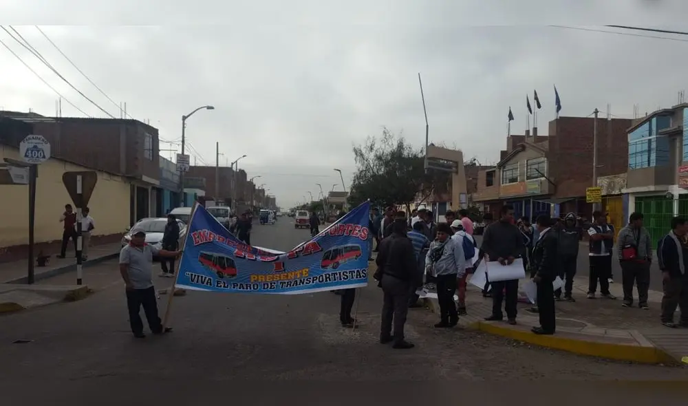 Paro en Tacna en vivo: Con bloqueo de vías protestan contra paquetazo [FOTOS Y VÍDEOS]