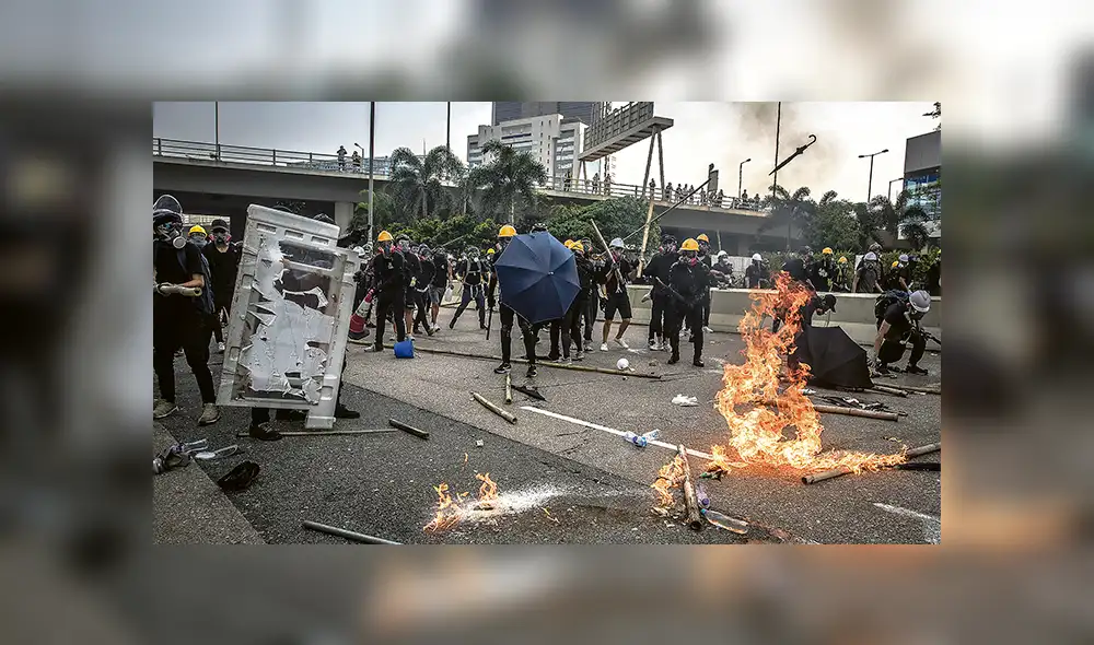 Antigubernamental. Hongkoneses persisten en su lucha en las calles para exigir más libertades ciudadanas. Antigubernamental. Hongkoneses persisten en su lucha en las calles para exigir más libertades ciudadanas.