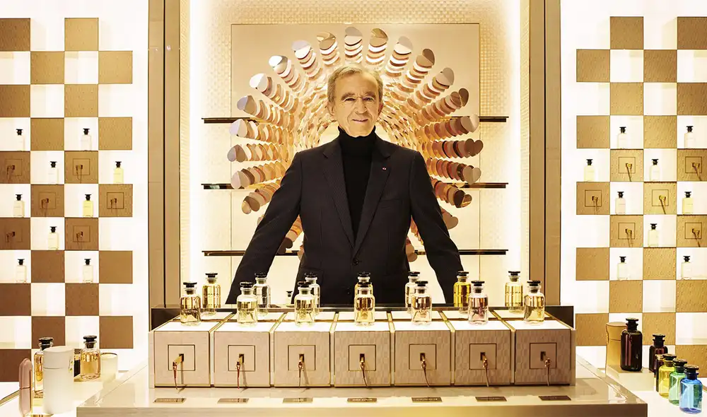El francés posee un gran número de empresas de marcas de lujo. Foto: Forbes
