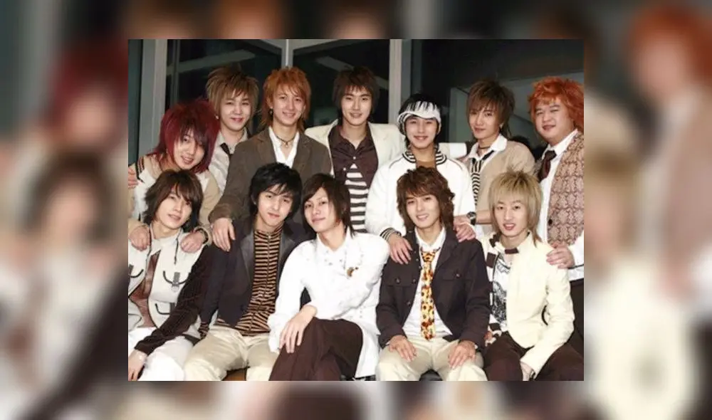 Donghae debutó el 6 de noviembre del 2005 como vocalista y uno de los bailarinas principales del grupo Super Junior, leyenda del Kpop.