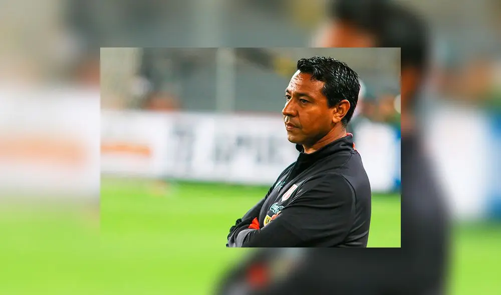 Nolberto Solano modificó su lista inicial de convocados.