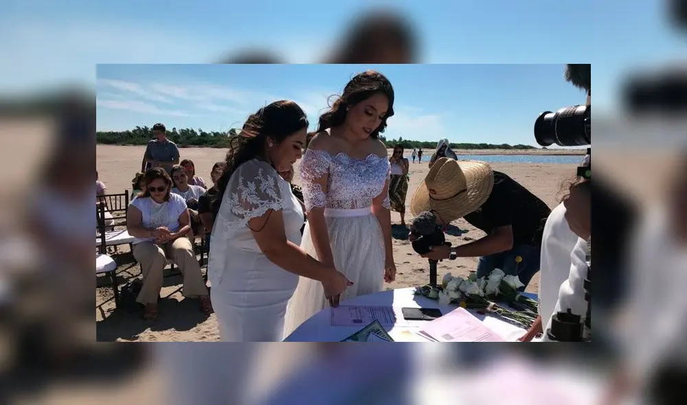 México: Pareja lésbica se casa en la frontera de Sinaloa como protesta México: Pareja lésbica se casa en la frontera de Sinaloa como protesta
