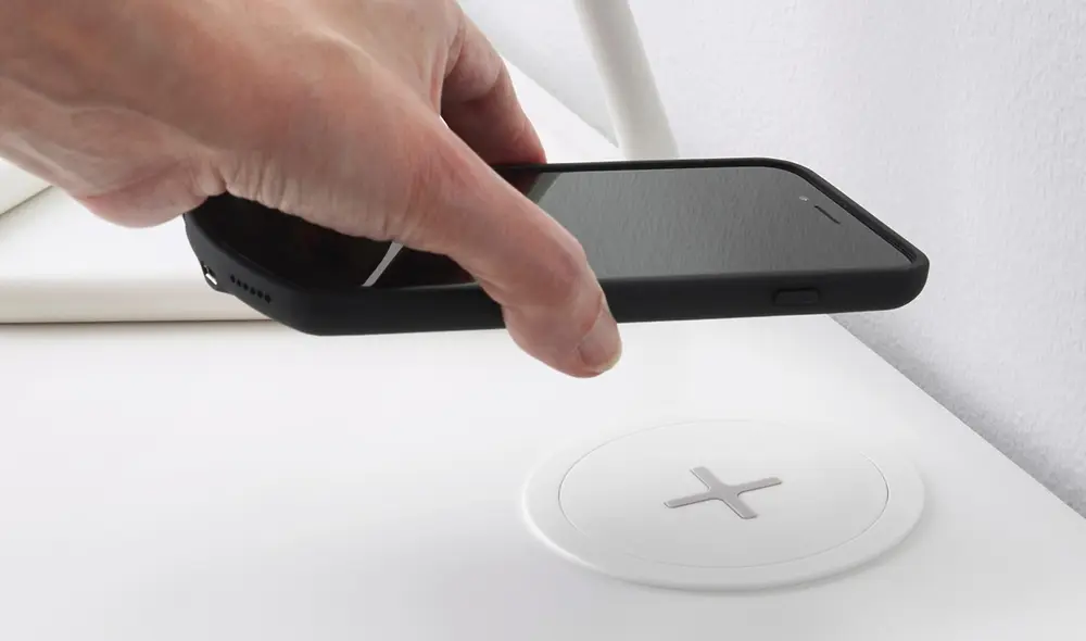 La compañía ha compartido su nuevo sistema de carga inalámbrica. | Foto: Twitter