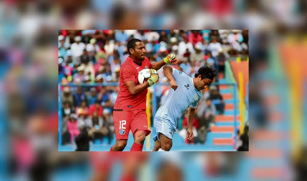 Molestia en Garcilaso por penal cobrado a favor de la “U” y posterior empate