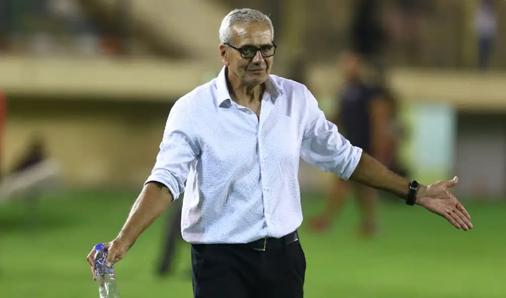 Gregorio Pérez se refirió sobre el presente del plantel de Universitario. | Foto: GLR