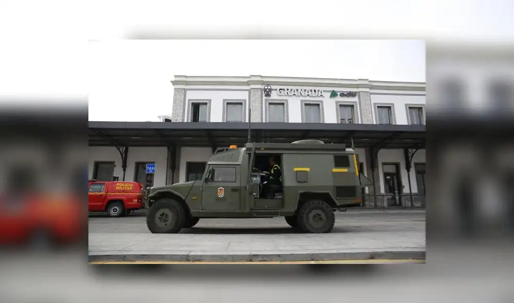Los cuerpos militares de España se encuentran en las calles para el control de las vías públicas y labores de desinfección en las calles. Foto: Europa Press. Los cuerpos militares de España se encuentran en las calles para el control de las vías públicas y labores de desinfección en las calles. Foto: Europa Press.