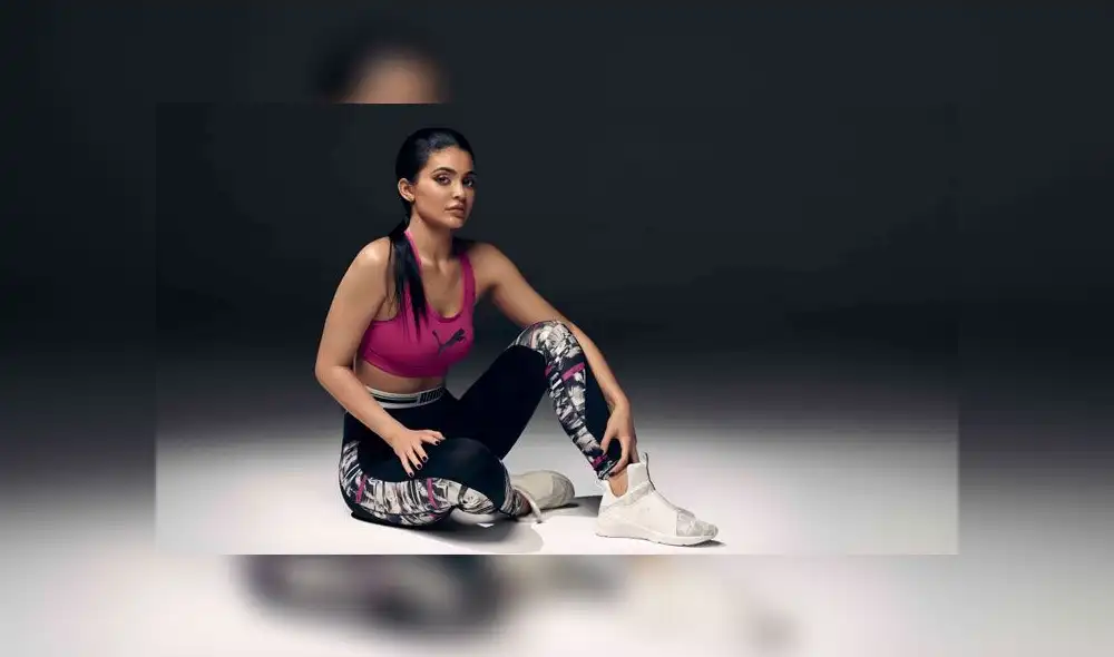 Kylie Jenner acusada de hacer publicidad engañosa de sus productos [VIDEO]