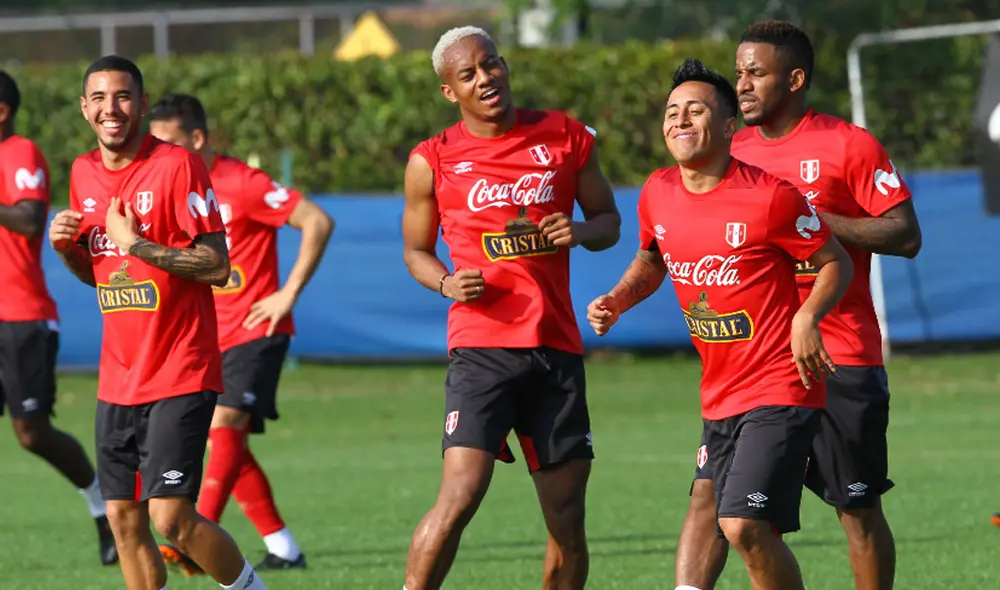 Sergio Peña reconoció que compite con Christian Cueva en la selección peruana. | Foto: Archivo