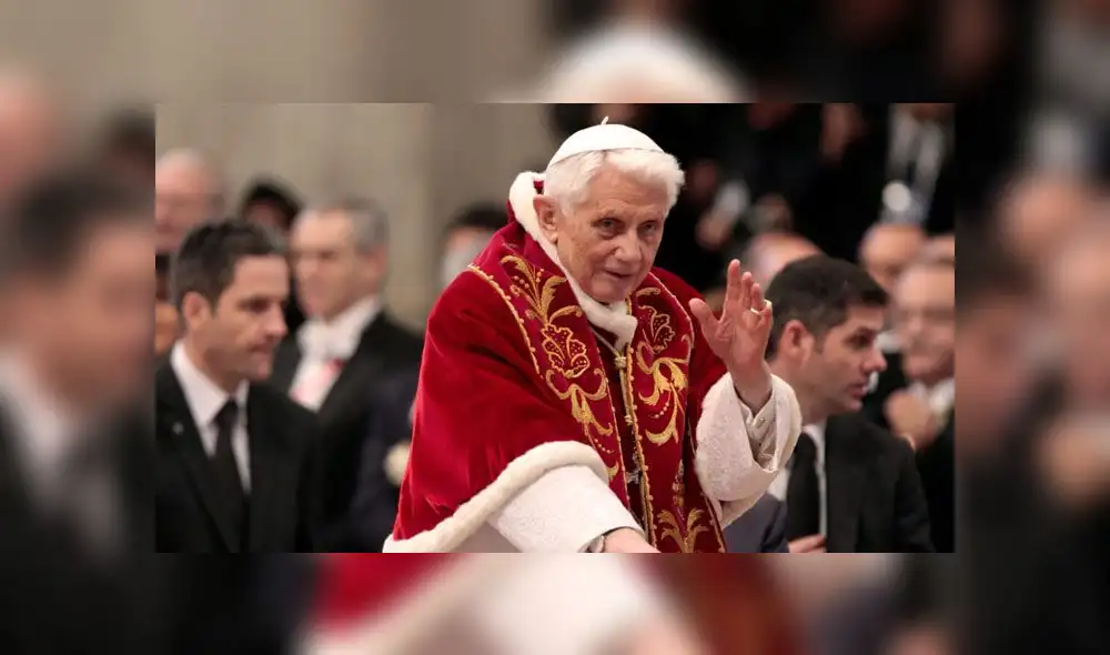 Papa Benedicto XVI asegura que pedofilia inició por marchas de liberación sexual de los 60
