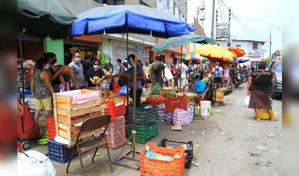Trujillo: Más mercados presentan hacinamientos y ambulantes Trujillo: Más mercados presentan hacinamientos y ambulantes