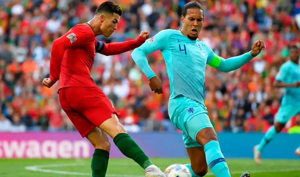 El central holandés fue consultado por la ausencia de Cristiano Ronaldo en la ceremonia del Balón de Oro y su reacción no pasó desapercibida. El central holandés fue consultado por la ausencia de Cristiano Ronaldo en la ceremonia del Balón de Oro y su reacción no pasó desapercibida.