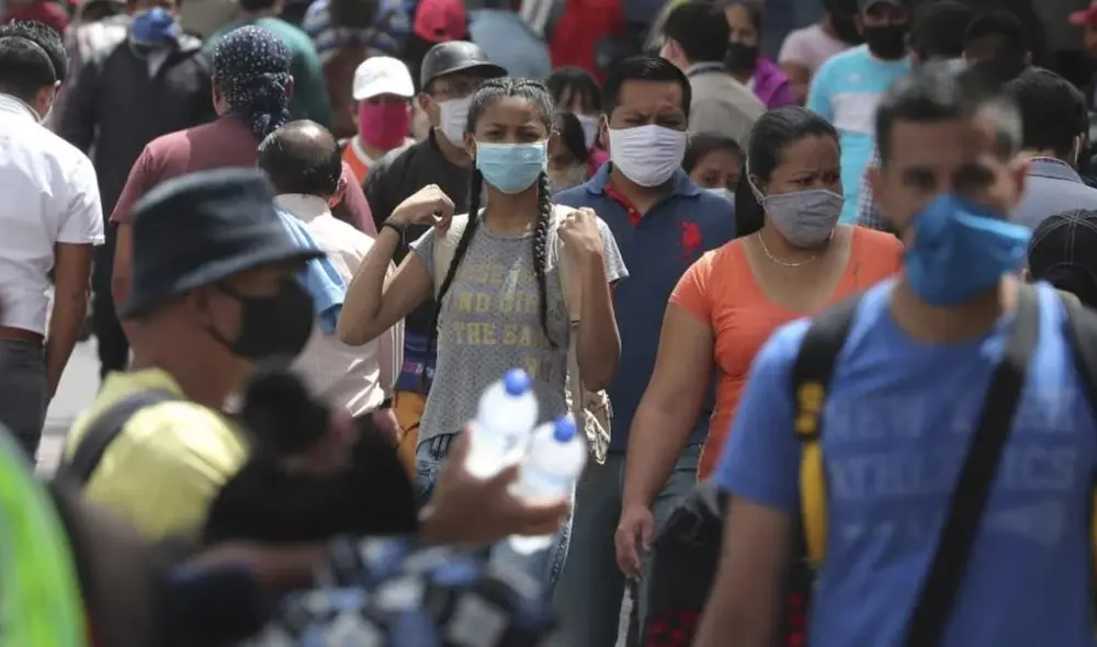 Aumento de casos de contagio no supone nuevos pacientes con necesidad de hospitalización ni tampoco una mayor mortalidad. Foto: AP Photo/Dolores Ochoa Aumento de casos de contagio no supone nuevos pacientes con necesidad de hospitalización ni tampoco una mayor mortalidad. Foto: AP Photo/Dolores Ochoa