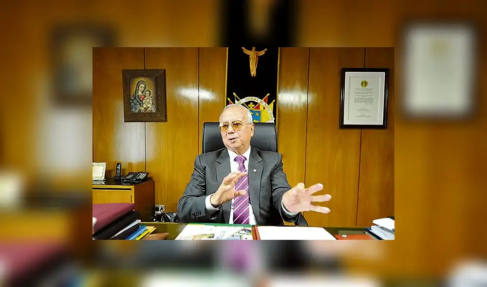 La Santa María concreta convenio con U. de Varsovia para pasantías estudiantiles