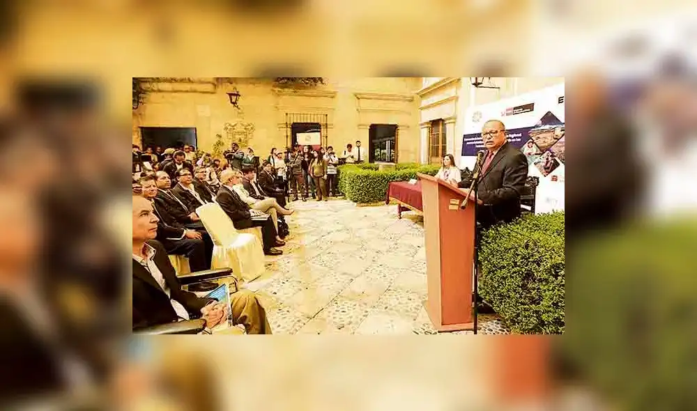 Comisión fiscalizará en qué se gasta aporte de mineras