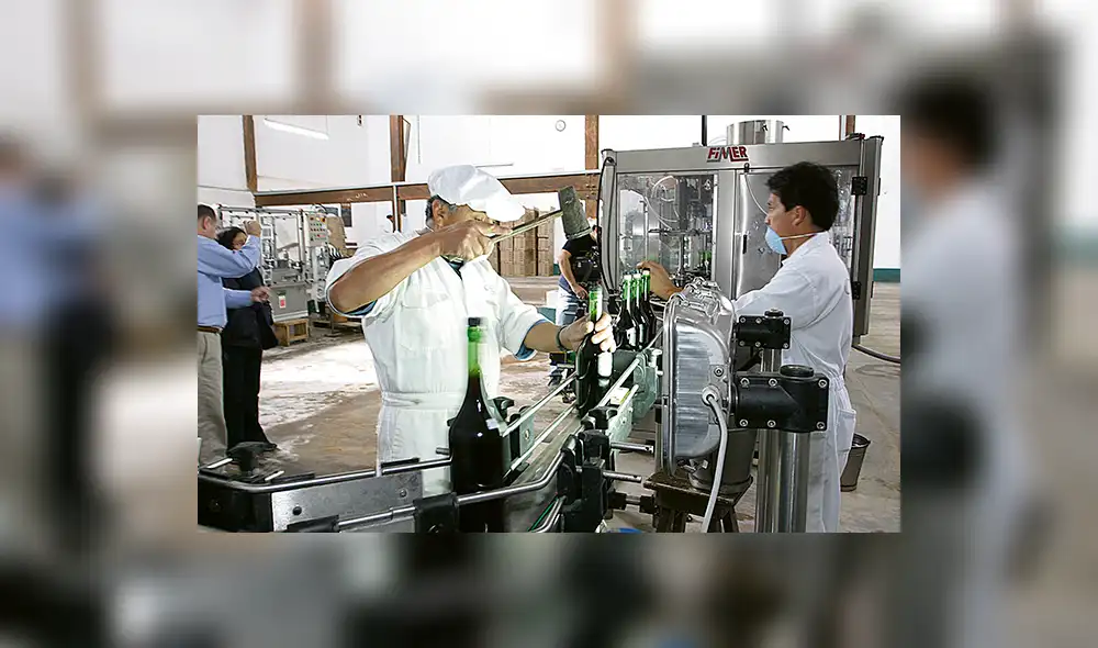 botellas empresas economia foto: virgilio grajeda